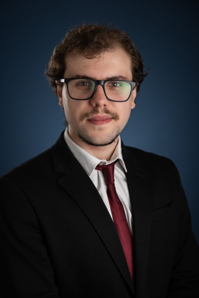 Miguel Barbosa Paes, advogado da R. Longo Advogados