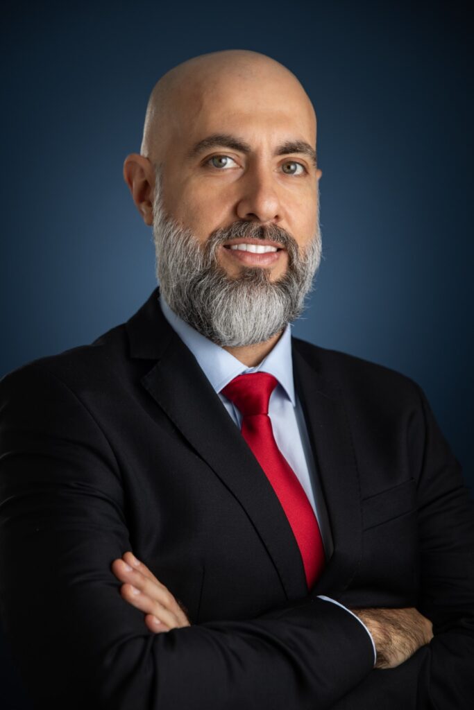 Raphael Longo, advogado tributarista e fundador da R. Longo Advogados